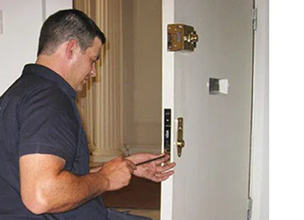 Security Locksmith Services Mountain View, CA 650-651-3442 - 11-Lock-And-Locksmith